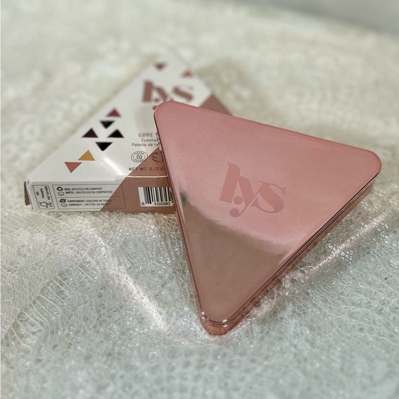 LYS Beauty LOVE YOUR SELF EYESHADOW PALETTE - Empowered Neutral - NEW - Picture 7 of 7